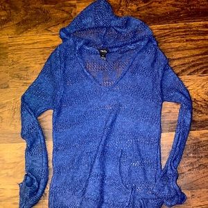 Rue 21 Knit Hooded Scoop-Neck Sweatshirt in Blue